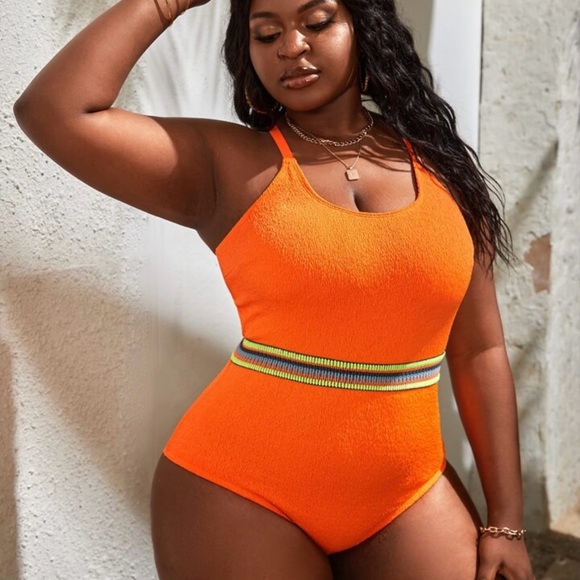 Women's plus size one piece high stretch swim suit - Picture 3 of 7